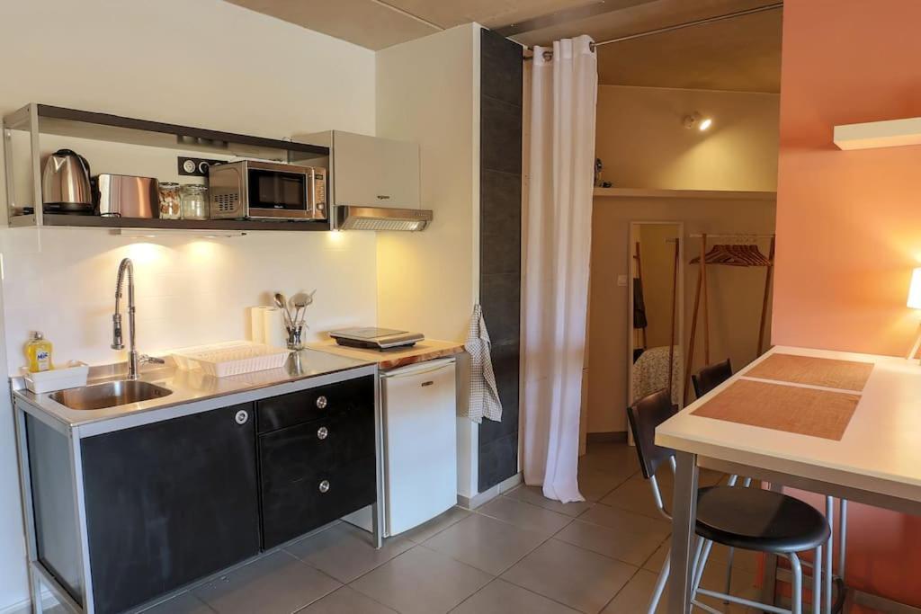 Le Saint Roch 1 - Ac Clim - Wifi - 50M Centre Ville Avignon Exterior foto